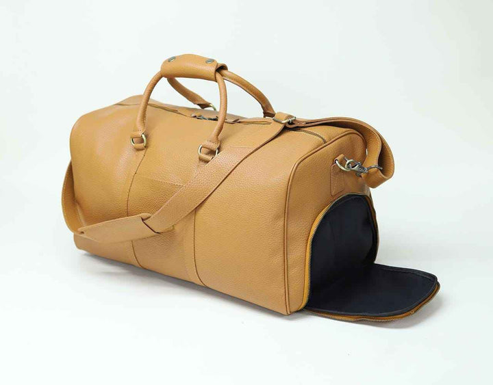 Personalized Handcrafted Top Grain Leather Weekender Bag with Adjustable Shoulder Strap and Interior Pocket, Retro Style Duffel Bag